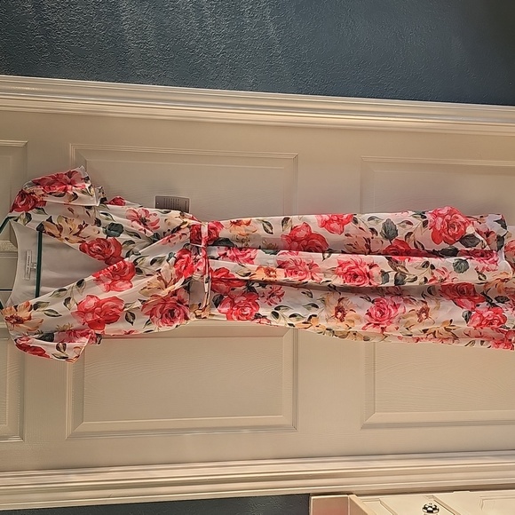 NWT Julia Jordan Floral High-Low Faux Wrap Dress Size 14 Ivory Multi - Picture 4 of 16